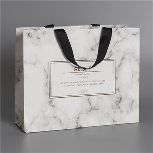 Manufacturer wholesale white paper shopping gift bag